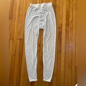 Patagonia Capilene Base Layer Thermal Bottoms Men’s Medium, Heathered Grey